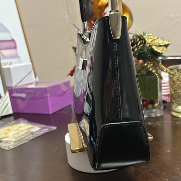 BEIJO black Patent Leather Bag Purse Zipper - Picture 4 of 12